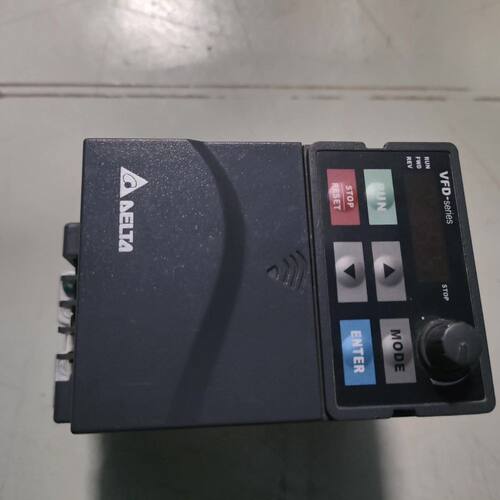 台达变频器VFD007E43A 0.75KW 380V三相输