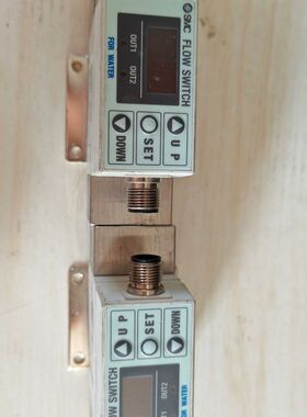 水用流量开关PF2W720-N03-67带LCD显
