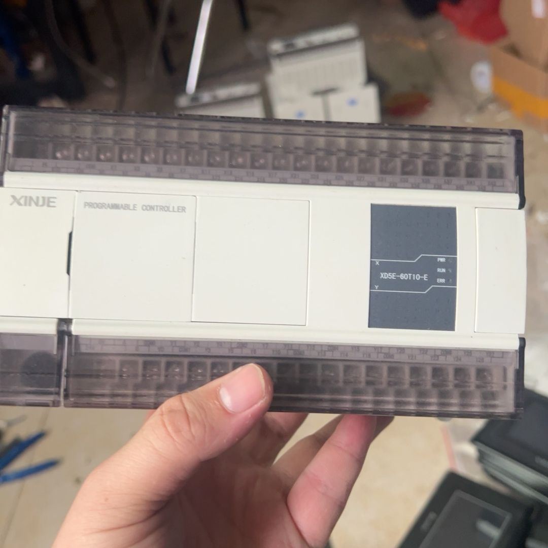 PLC XD5E-60T10-E