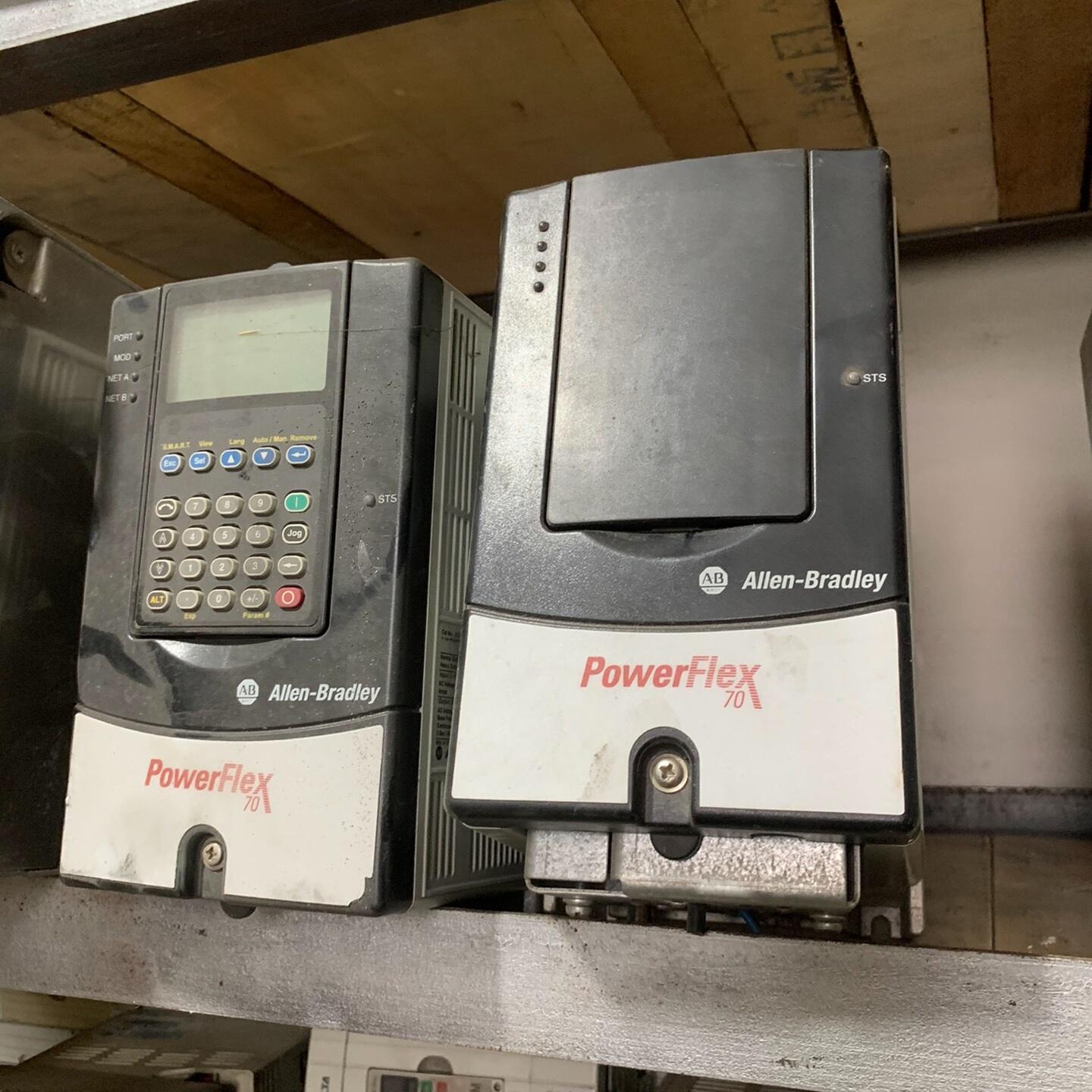 20AC2P1A0AYNNNC0 AB罗克韦尔变频器 0.5