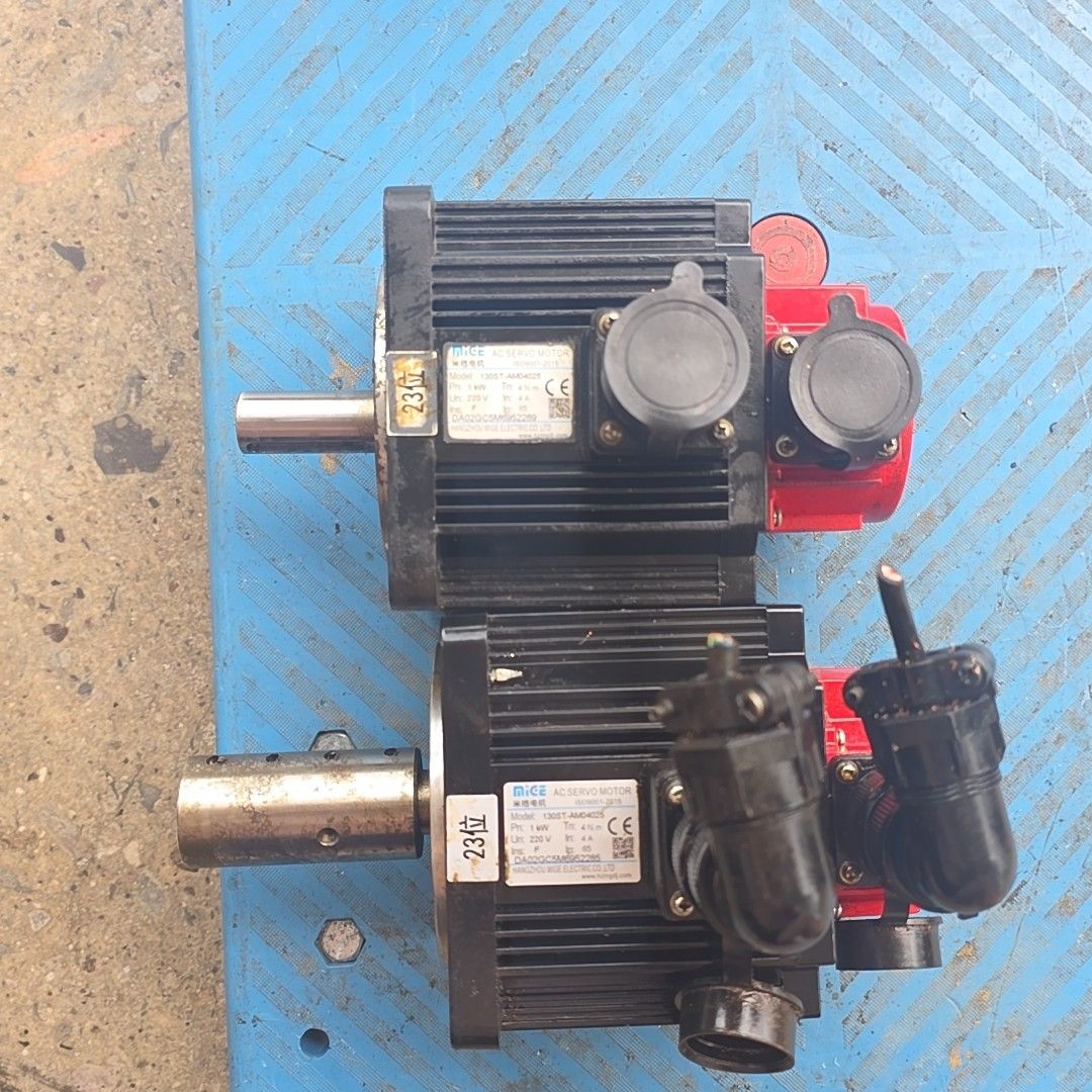 米格总线电机130ST-AM04025 23位 4牛
