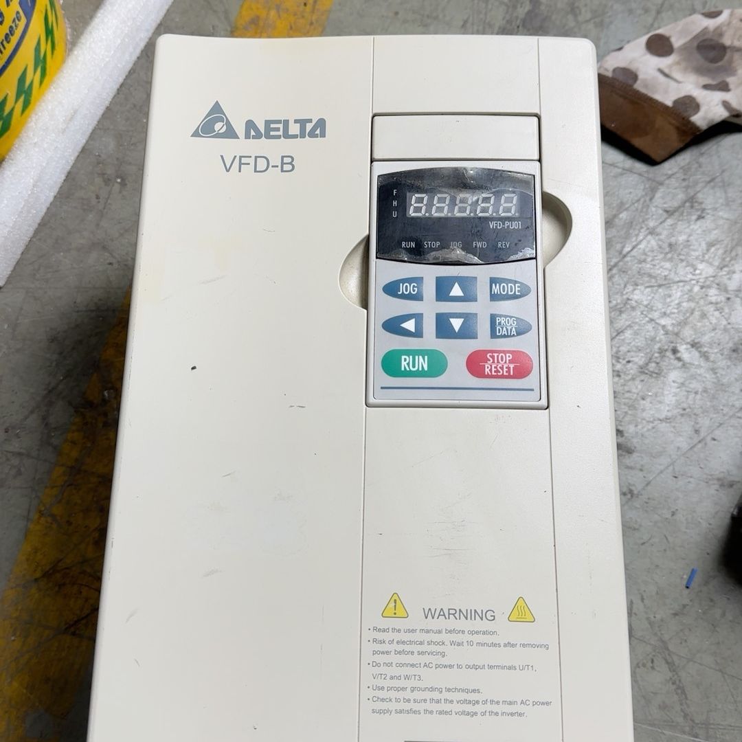 VFD055B43A 台达变频器 实物拍摄 功能包好 不