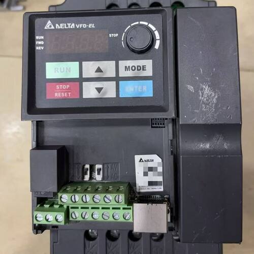 拆机台达变频器 （缺下盖）VFD015EL21A 1.5KW