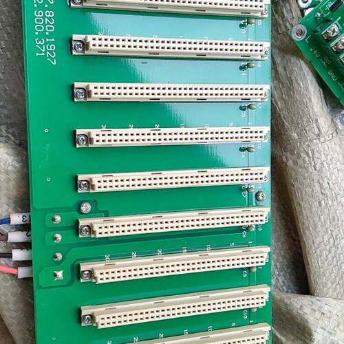 依爱柜机EI6000G主机拆机件 回路板 通信板 CPU板