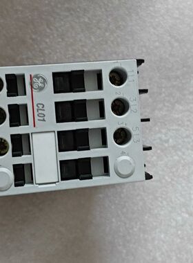 美国JE接触器 型号 CL01A300T 220V 未用