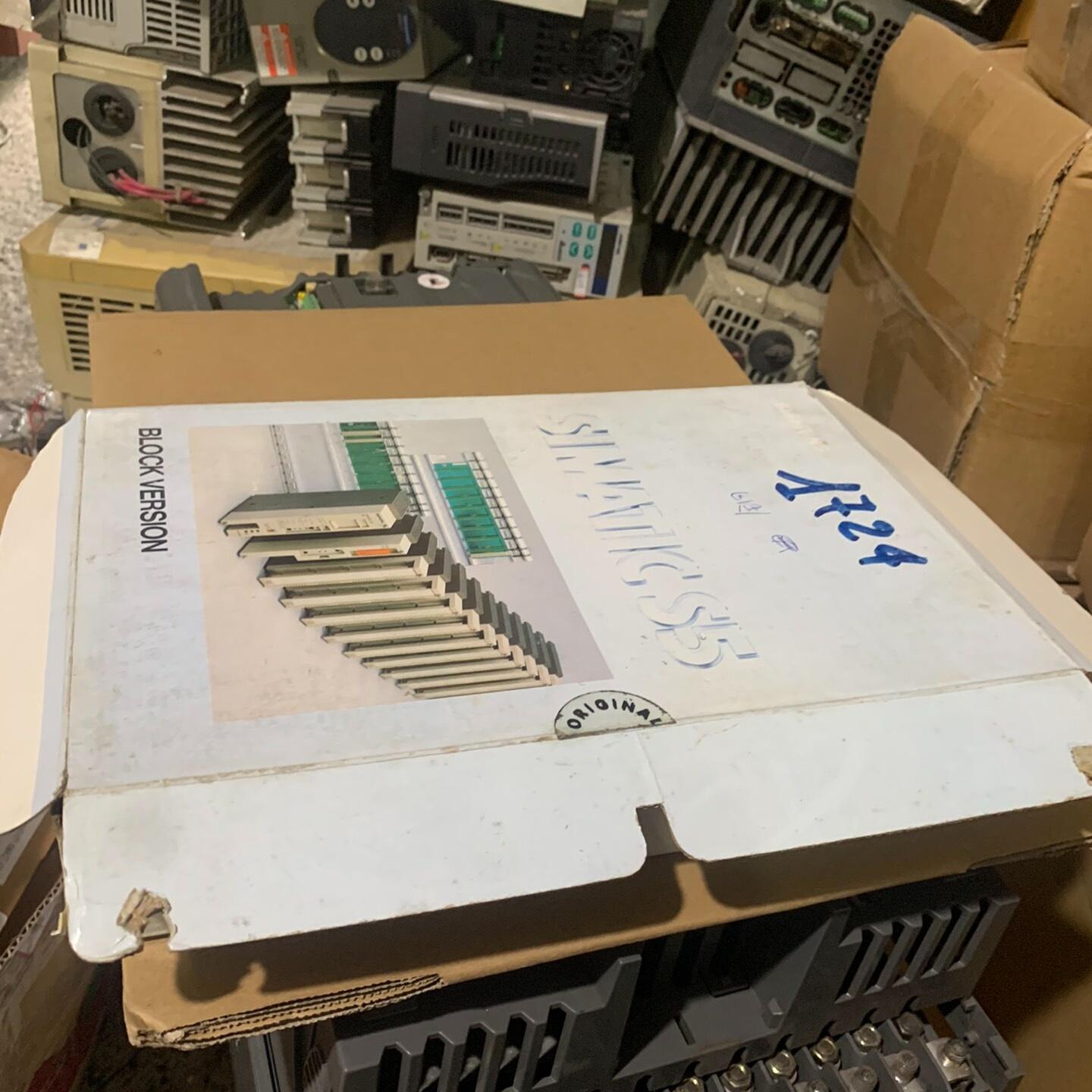 6ES5 456-7LA11 6ES5456-7LA11 西