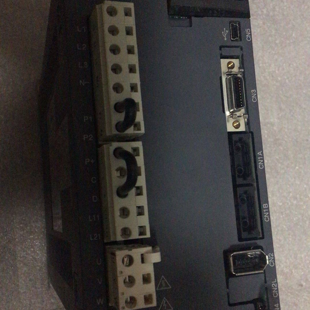 伺服驱动器MR-J3-200BN共1台 功能包好插头齐全,机械设备,其他机械设备,淘宝优惠券,粉丝福利购,淘宝优惠卷