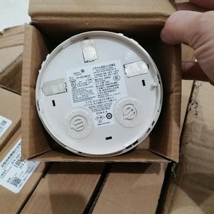 江森烟感2951jc 带有年份近。图片实物拍摄。