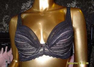 正品 伊丝艾拉8535 薄杯性感聚拢侧收副乳文胸大胸女士内衣