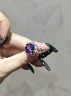 2026新品轻奢繁花款紫水晶切面显白百搭钛钢托开口可调节孤品戒指