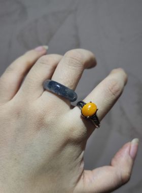 2025新品小众ins风蜜蜡轻奢个性开口调节戒指水晶饰品男女同款