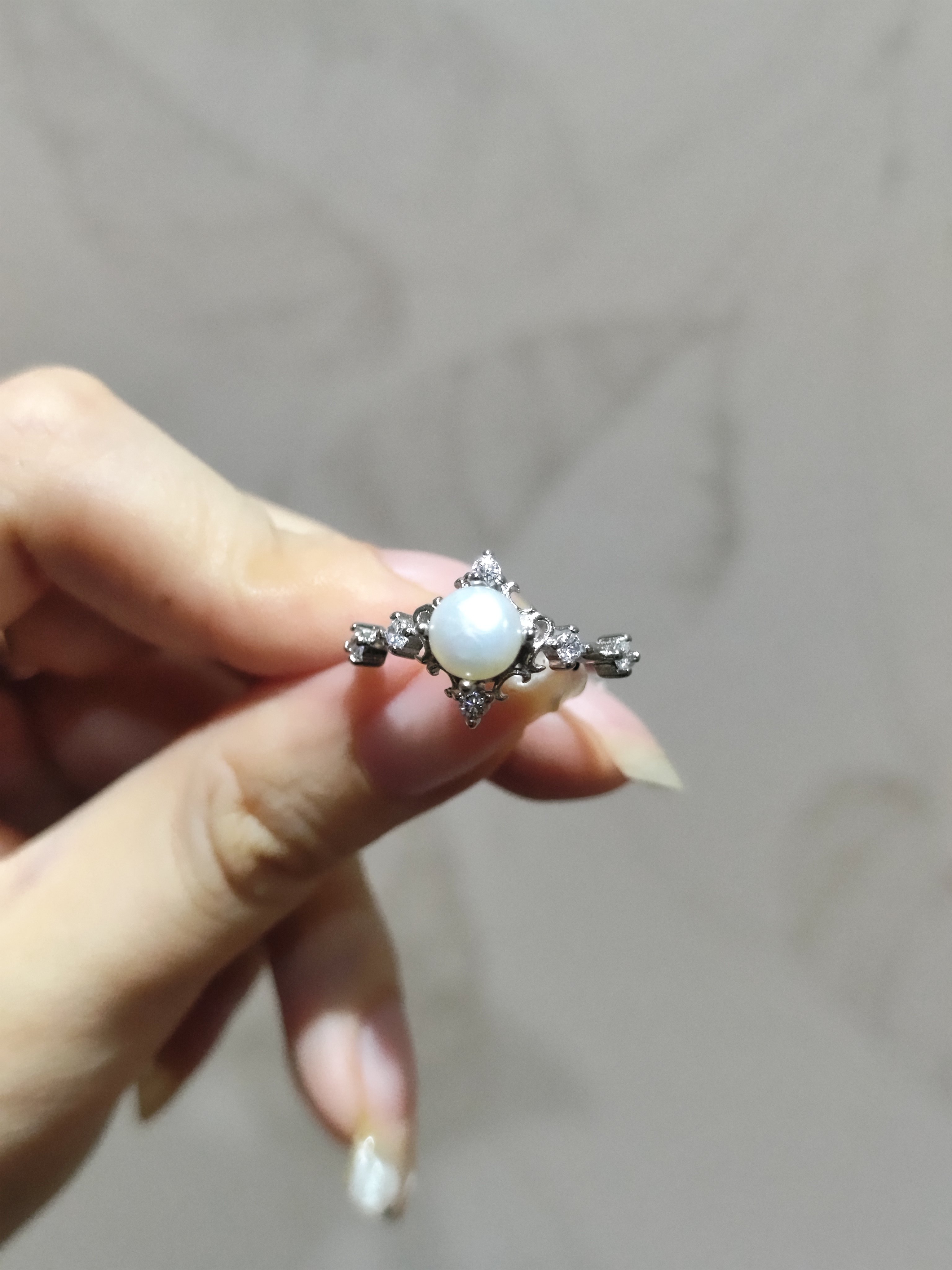 2025新品闪耀星辰轻奢款淡水珍珠钛钢托指环开口可调节戒指饰品