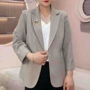 2025春夏新款设计感时尚气质西装女时髦洋气显瘦遮肉休闲女士西服