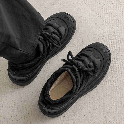 保暖面包棉靴机能黑色厚底雪地靴