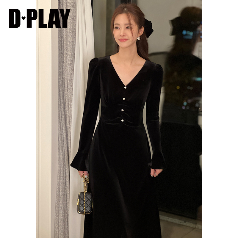 DPLAY 装名媛黑色V领喇叭袖收腰长款丝绒连衣裙 女装/女士精品 连衣裙 原图主图