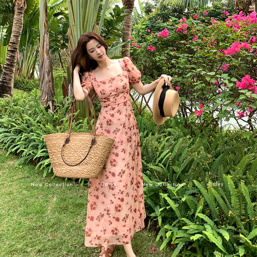 夏日法式茶歇碎花沙滩连衣裙女
