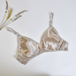 桑蚕丝内衣女 大码 无海绵无钢圈真丝文胸薄款 中老年妈妈胸罩超薄款