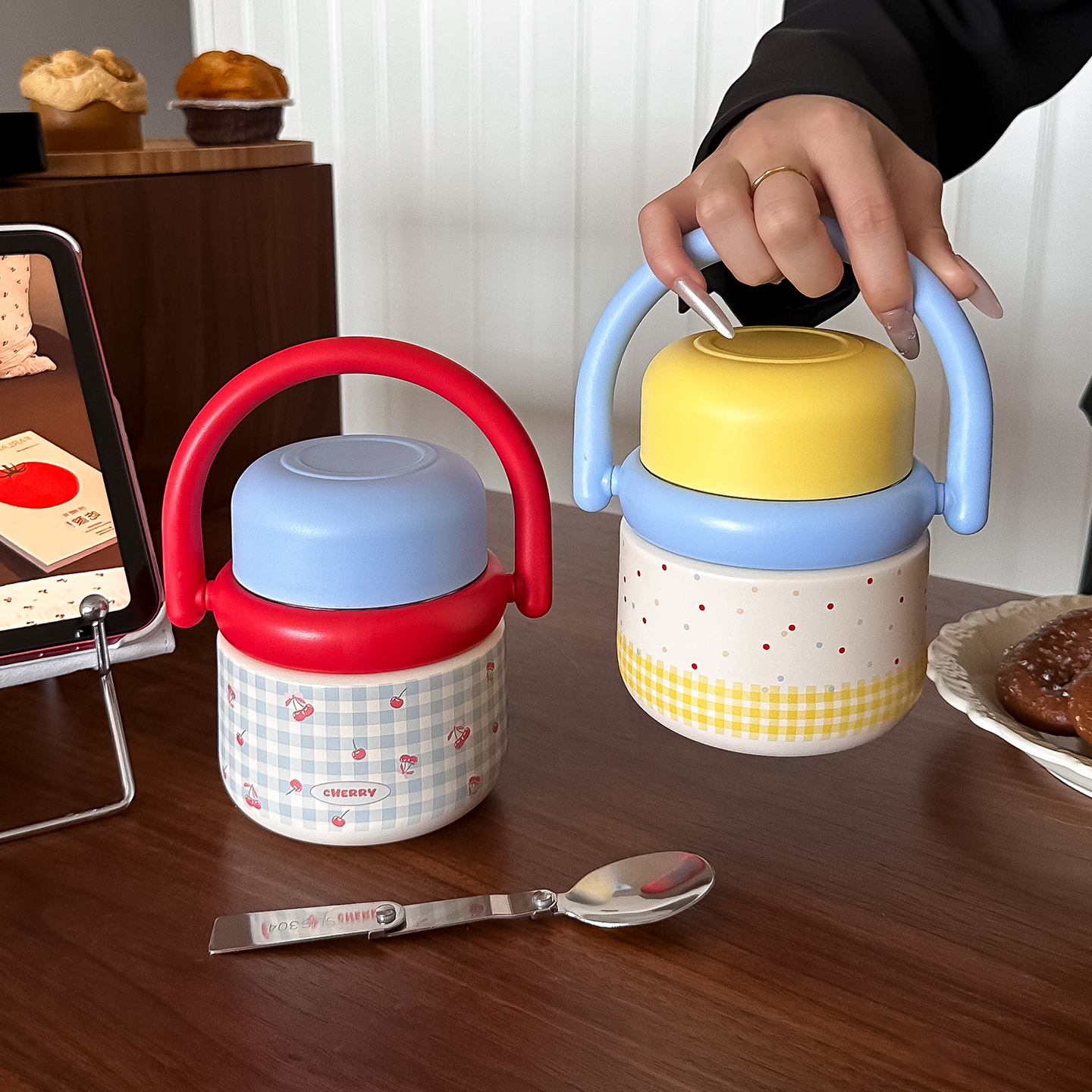 焖烧杯女生高颜值超长保温饭盒银耳羹焖粥神器上班族早餐杯带勺子