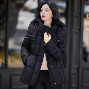 欧货气质收腰修身显瘦连帽小个子时尚保暖2025冬新羽绒服女款外套