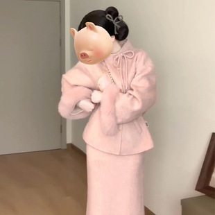 千金粉色套装冬天高级穿搭半身裙两件感套国风毛呢外套温柔新中式