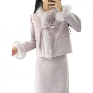 2025年秋冬高级感洋气显瘦新中式盘扣白鸭绒外套网红爆款半裙套装