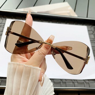 设计感太阳镜男女士 字母墨镜Y2K曲面一体式 保罗雷朋官网秋季 新款