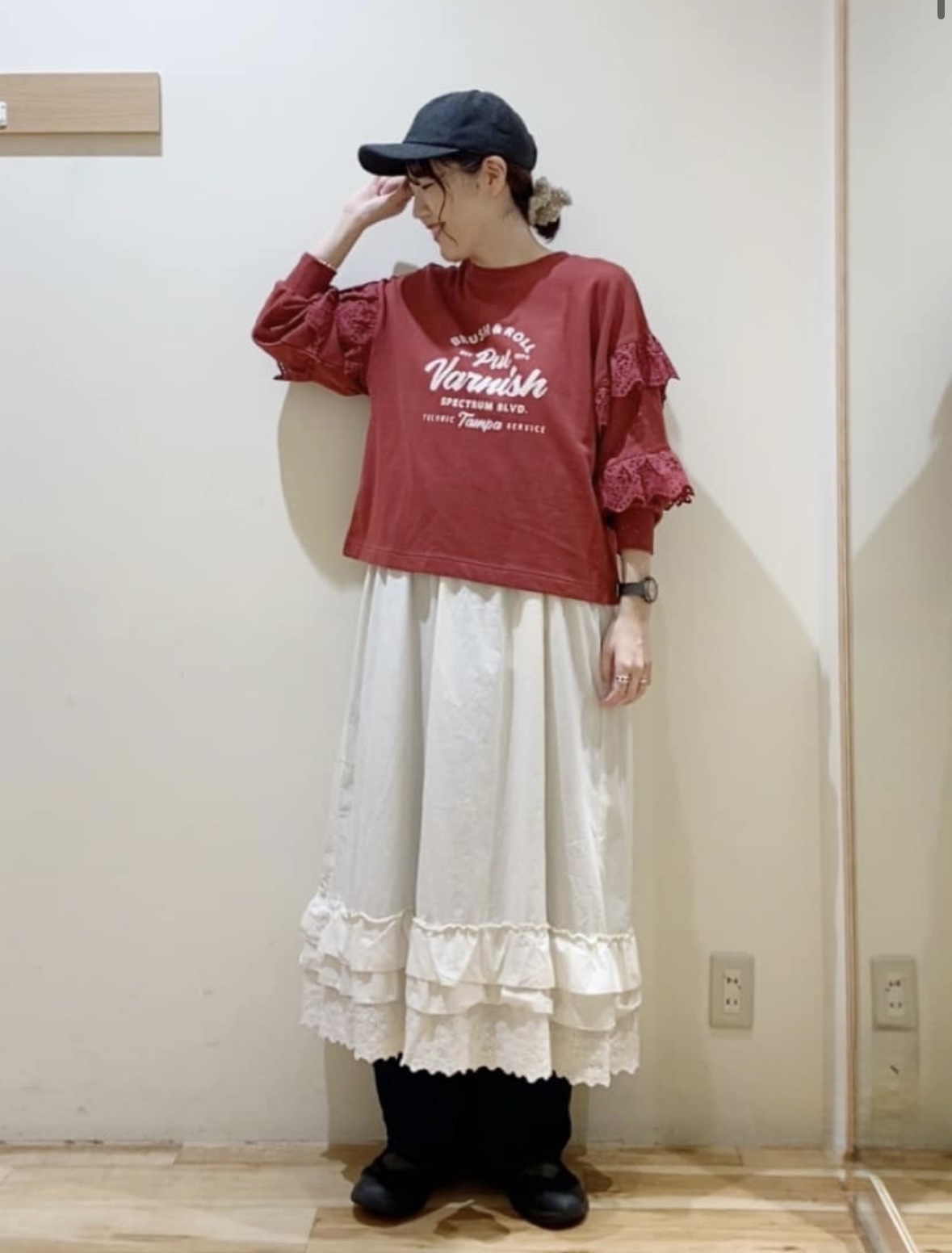 sm2花边卫衣 日现1件 175元截图拍一元链接