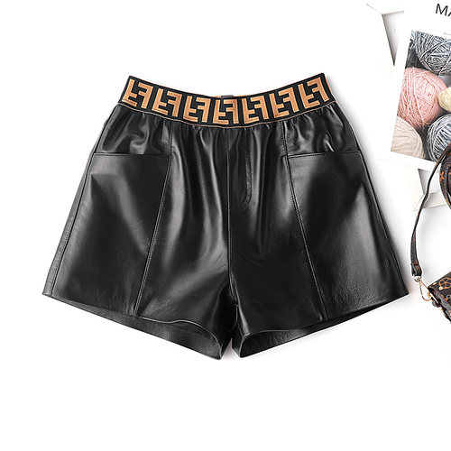 特价女短皮裤价格 特价女短皮裤图片 星期三