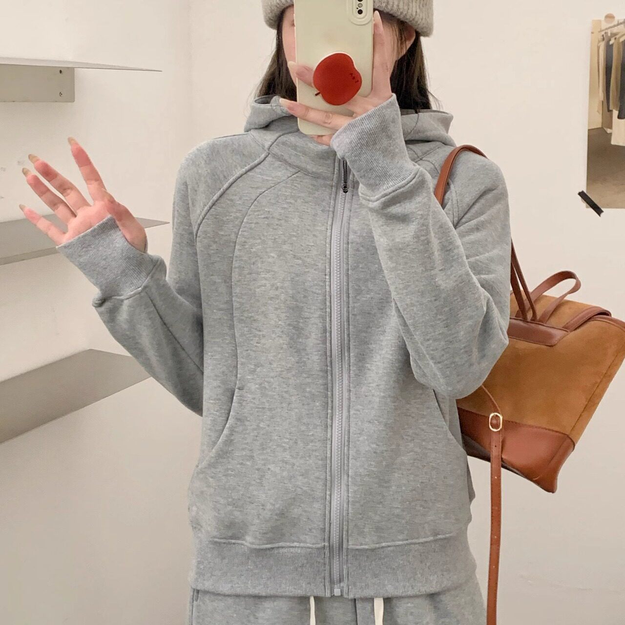 100%纯棉一体绒连帽修身插肩拼接