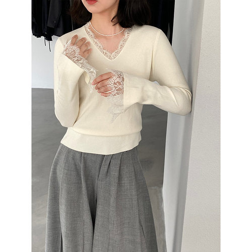 叠穿bi备！米白色蕾丝边针织衫女2025秋季新款v领打底衫8833