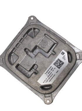 适用于宝马X5 E70 3系E92大灯安定器 控制模块 电脑板63117263052