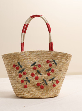 小众刺绣樱桃单肩草编包新款时尚大容量麦草编织包海边度假沙滩包