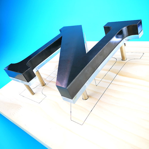 1623高档背发光字安装支脚支腿亚克力预埋螺母迷你字螺杆丝杆高脚 - 封面