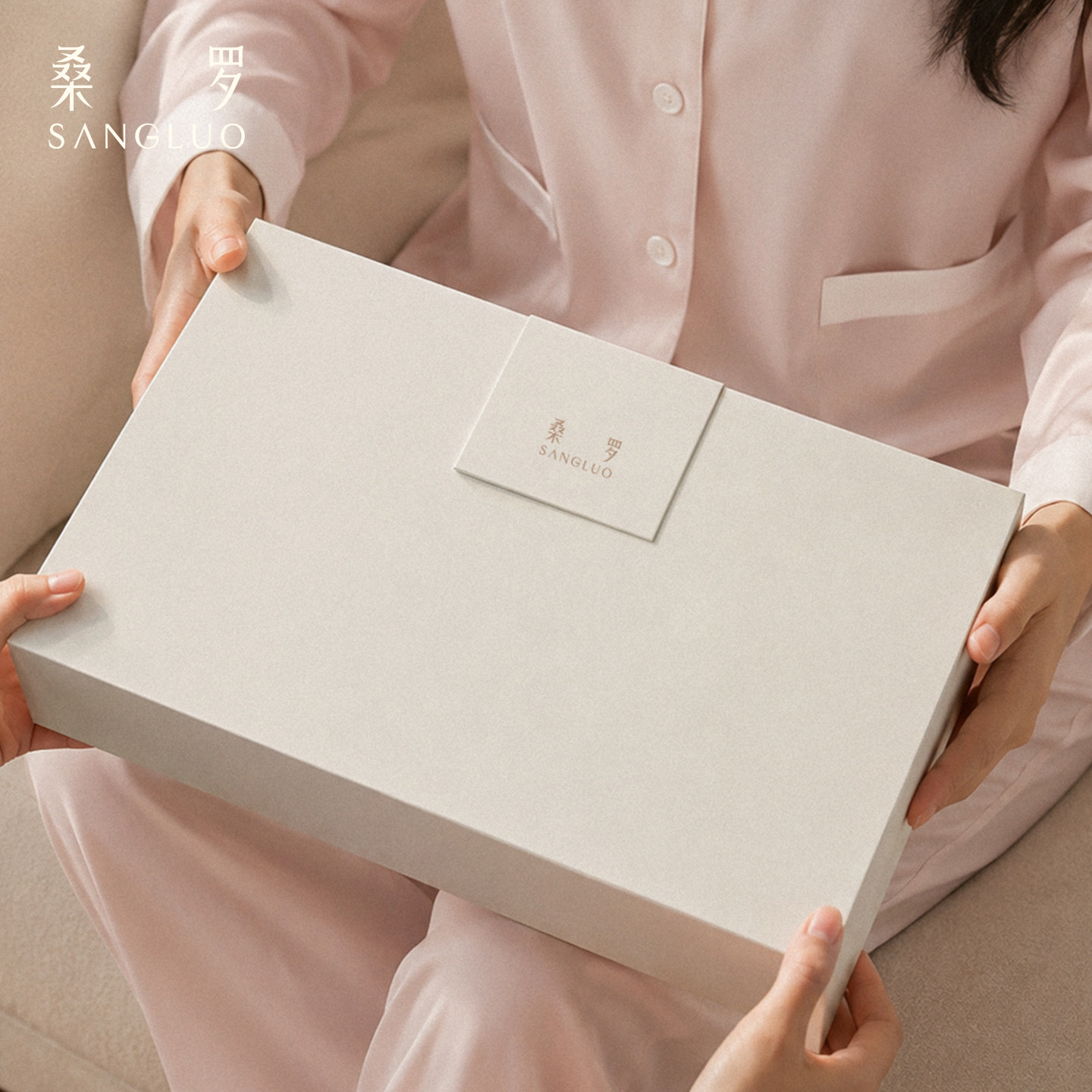 桑罗真丝套装舒适睡眠限定礼盒图片