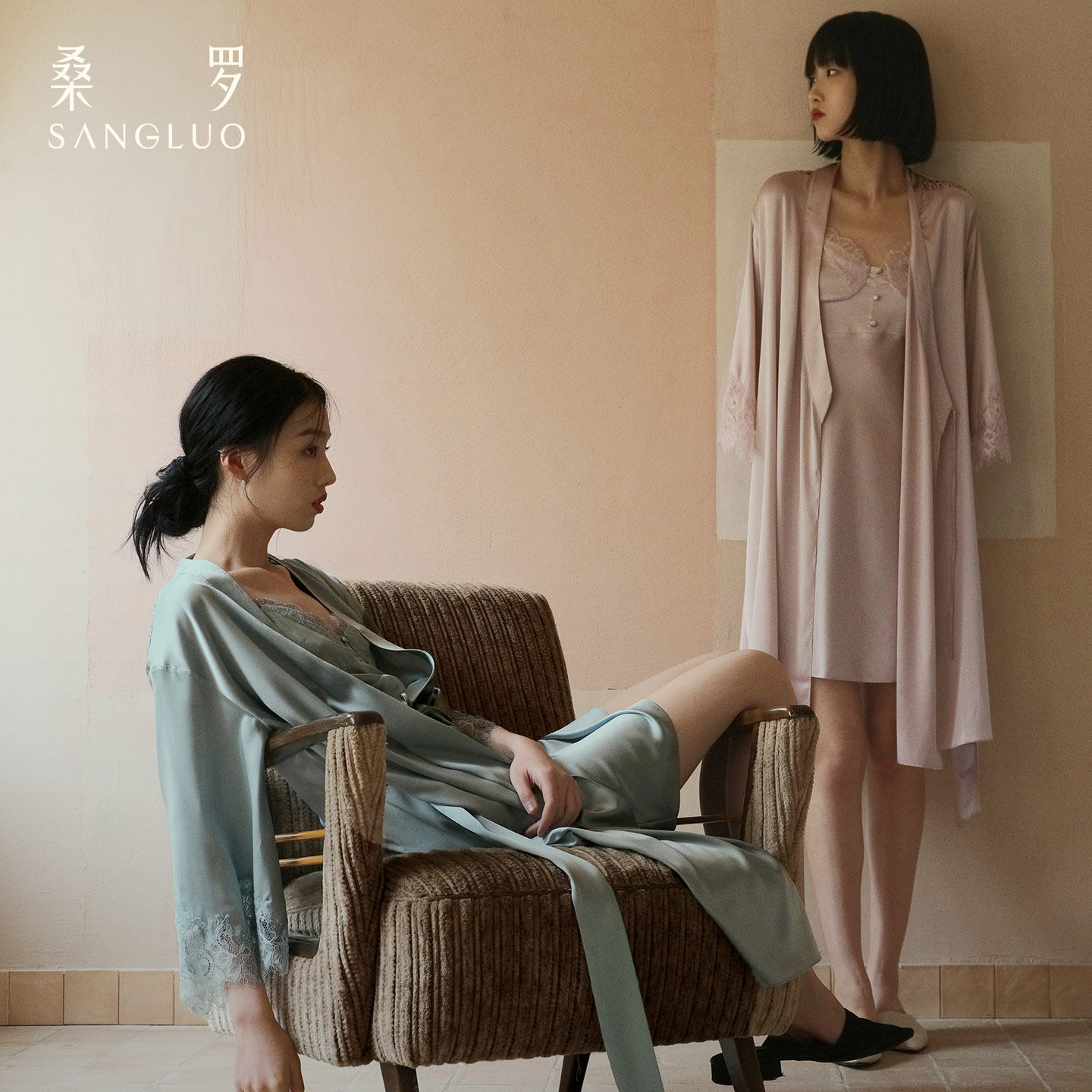 法式蕾丝慵懒真丝晨袍新娘睡袍