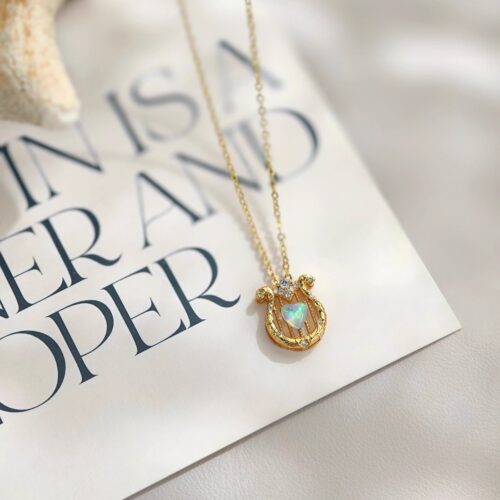 「Golden Opal Lyre」金色培育欧珀诗琴项链