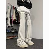 灰色