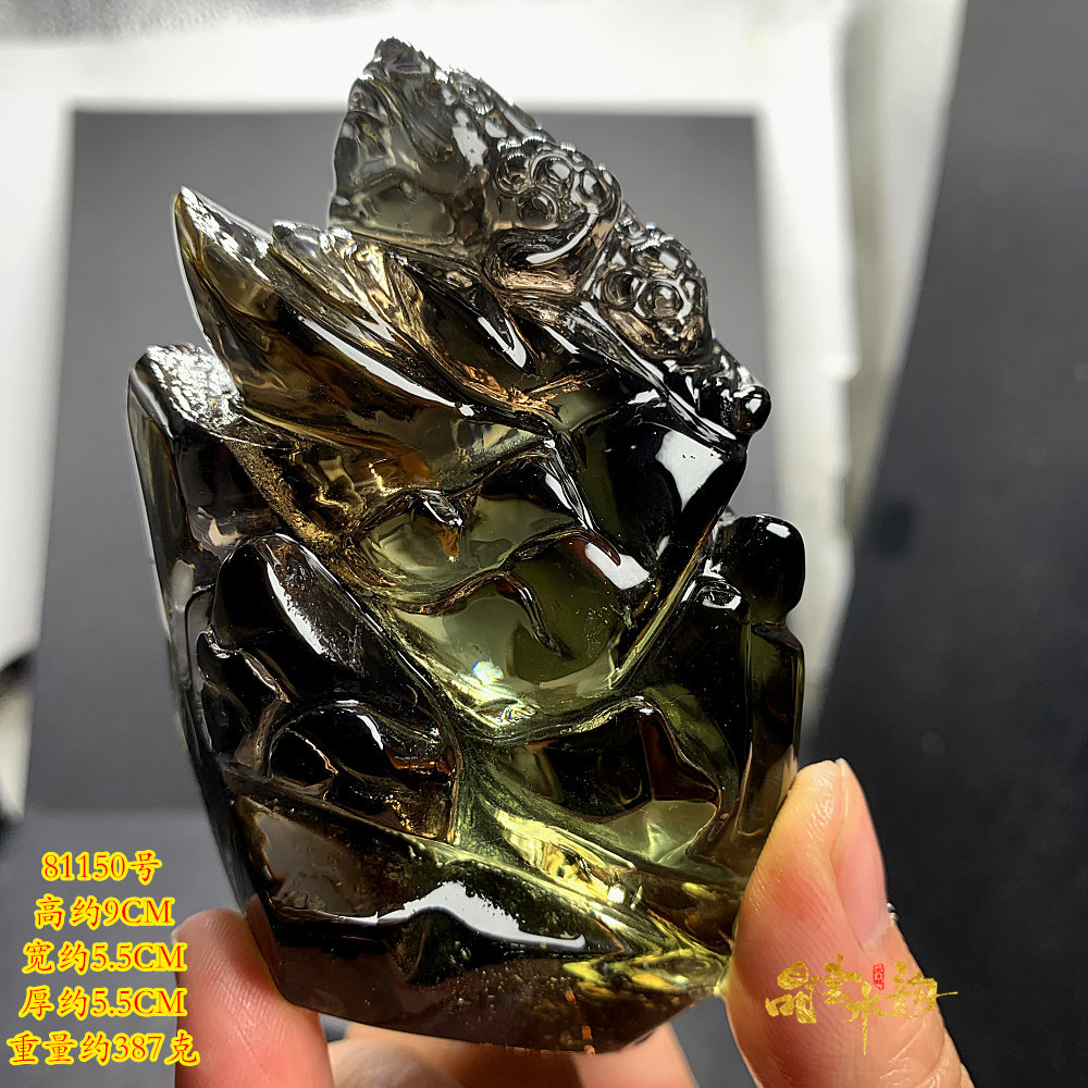 茶黄水晶金蟾天然水晶原石雕刻图片