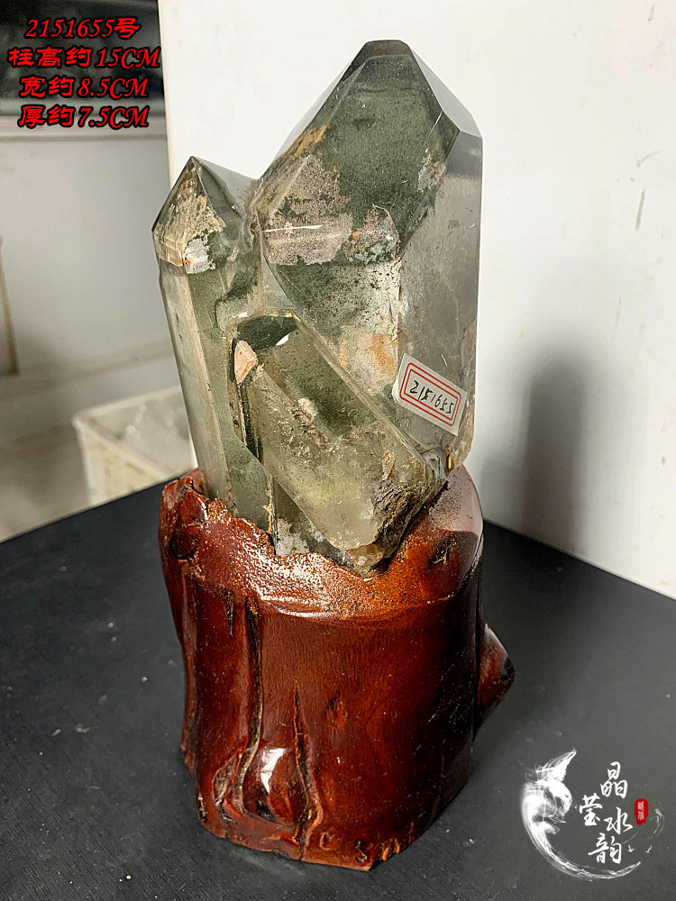 녹색 유령 크리스탈 기둥 순수 천연 흰색 크리스탈 거친 광택 모양 독특한 모양 독특한 18.8CM