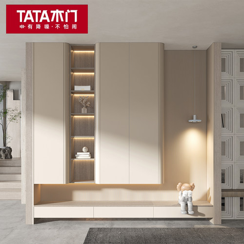 TATA木门定制油漆入户柜