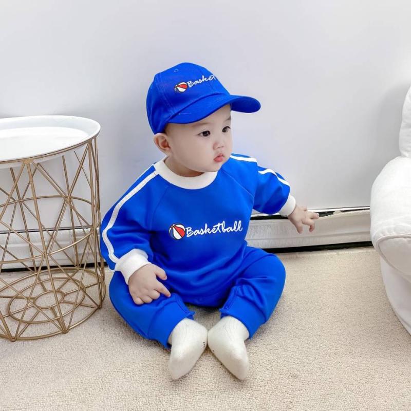 婴儿早秋衣服纯棉卫衣连体衣