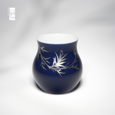 景德1004霁蓝银绘风竹大杯