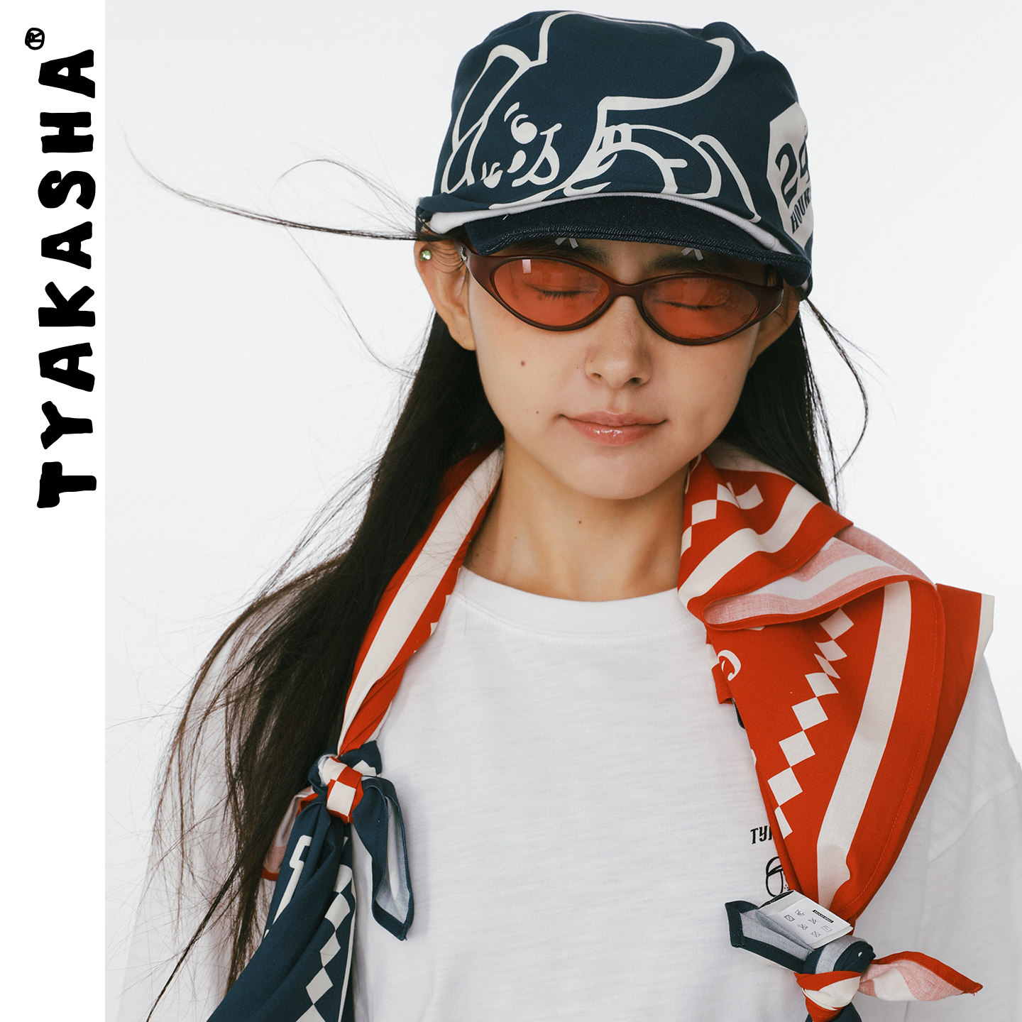 TYAKASHA塔卡沙方巾2025新款趣味插画百搭女士方巾