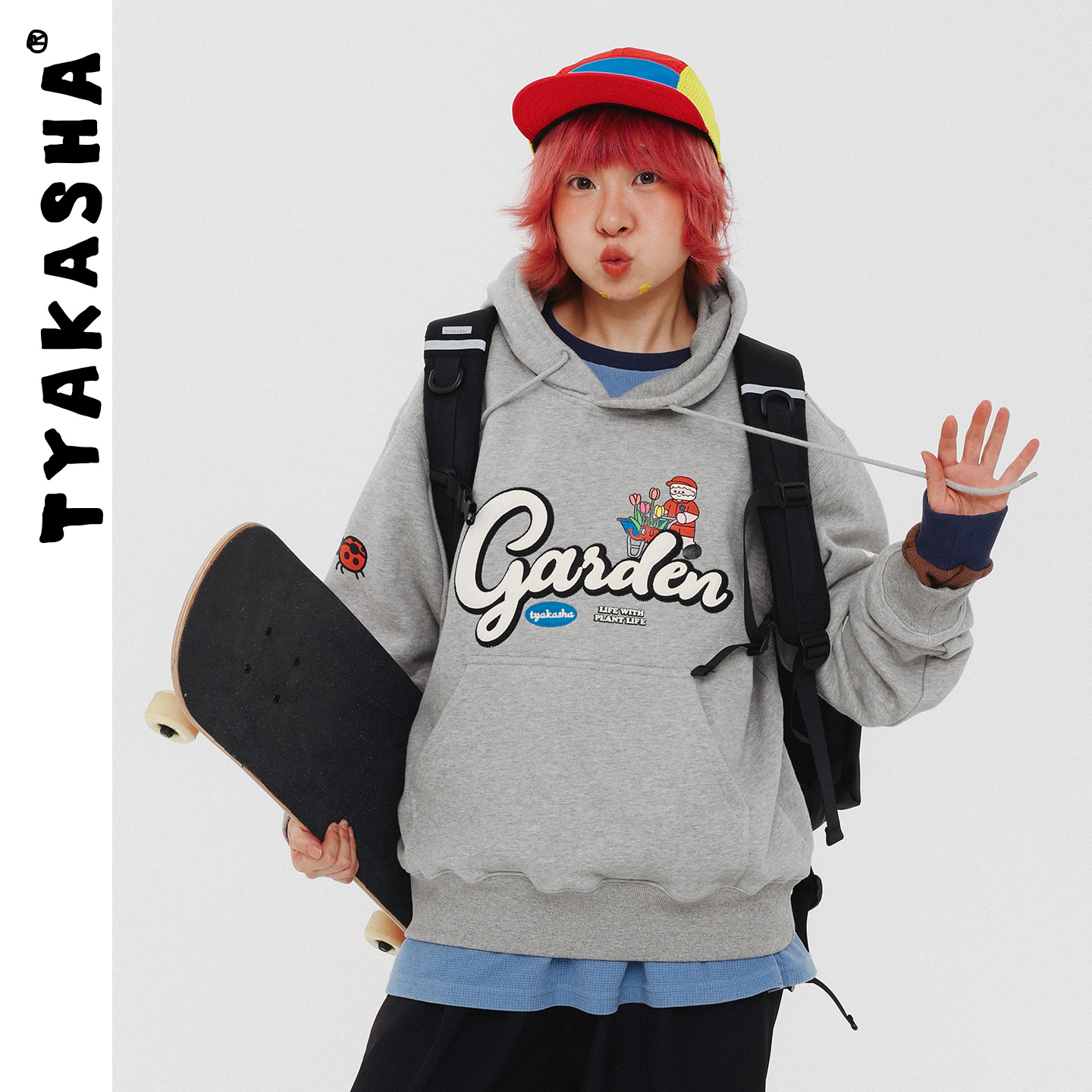 TYAKASHA塔卡沙男女情侣款上衣2025新款连帽卫衣休闲宽松套头外套