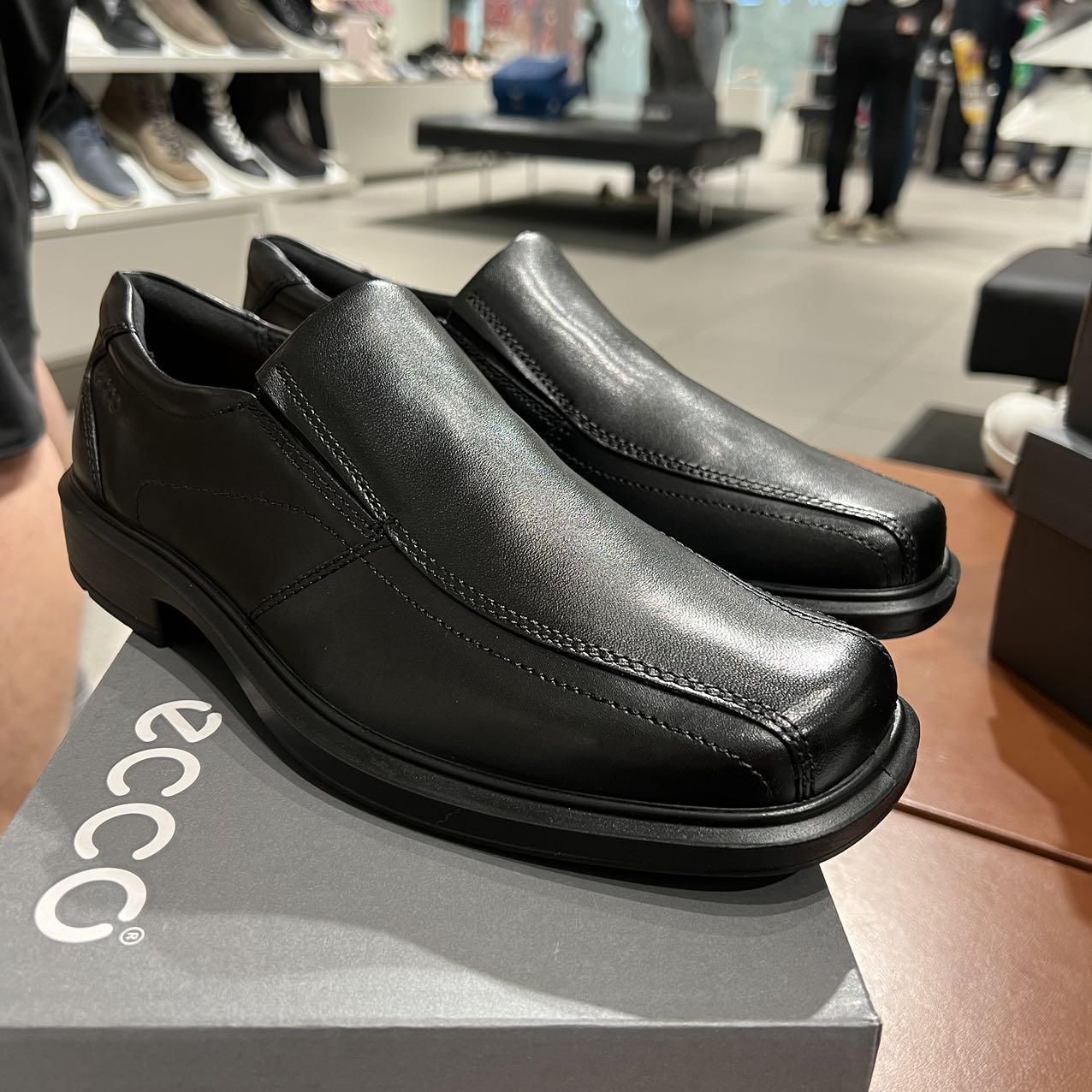 ECCO愛步商务正装真皮男鞋540704