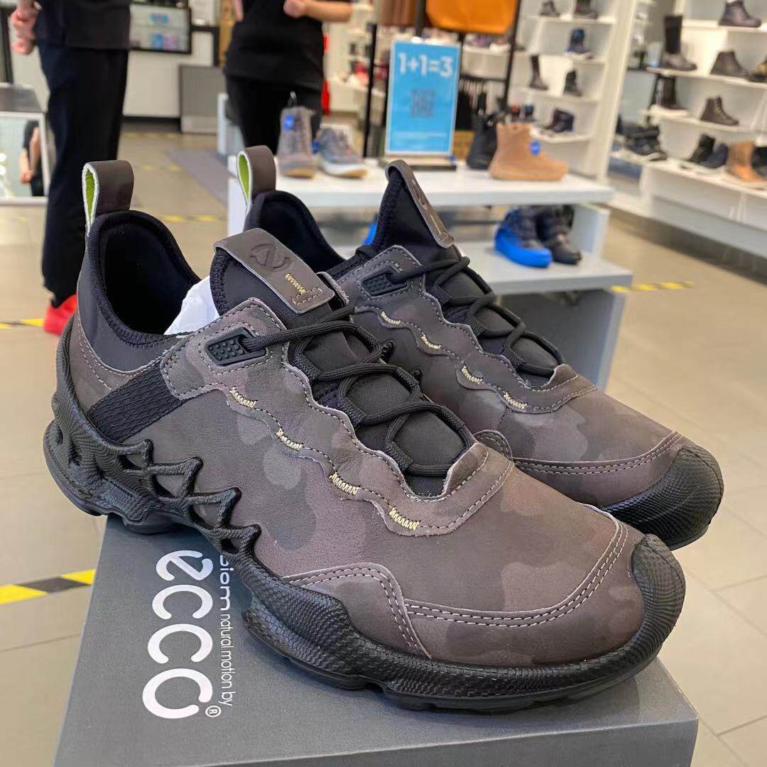 ecco爱步新款越野男跑鞋秋季户外迷彩低帮运动男鞋健步探索802814