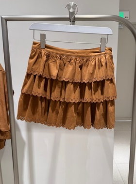 UR UY2026春季新款女装缕空蛋糕超短款半身裙UYU560001