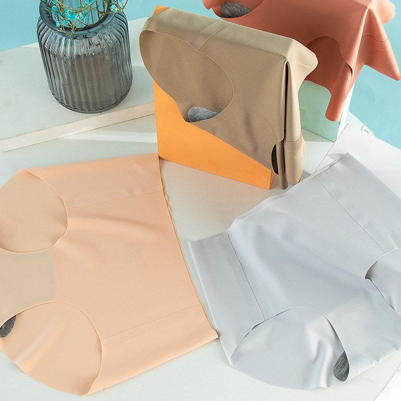 女士亲肤中腰运动三角棉档透气