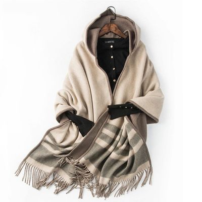 两面穿纯羊毛流苏披肩外搭女秋冬防风保暖小个子短款披风斗篷带帽