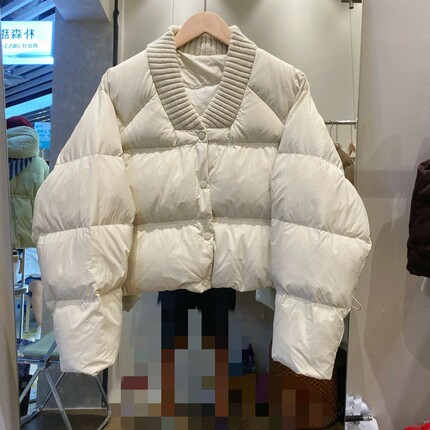 2025冬季新款韩宽松针织v领短款羽绒服女小众高端面包服加厚外套